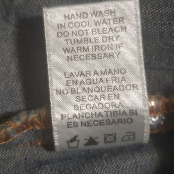 New boutique Denim shirt - Picture 13 of 13